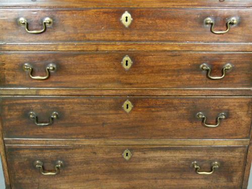 fig 2. Elegant Georgian Small Mahogany Chest Of Drawers 