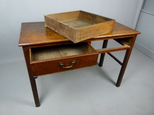 fig 3. Georgian Country Oak Side Console Table