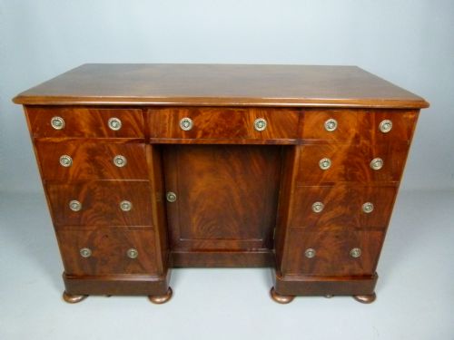 fig 4. Superb Quality Victorian Flame Mahogany Desk.