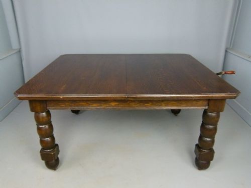 fig 3. Imposing Victorian Extending Oak Dining Table