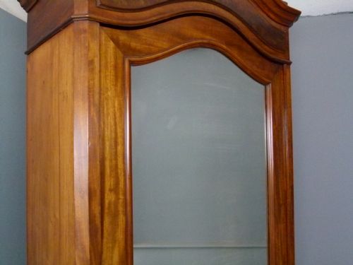 fig 2. Elegant 19th.c French Mahogany Mirrored Armoire