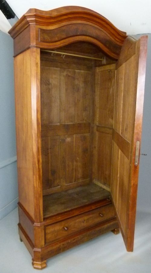 fig 5. Elegant 19th.c French Mahogany Mirrored Armoire