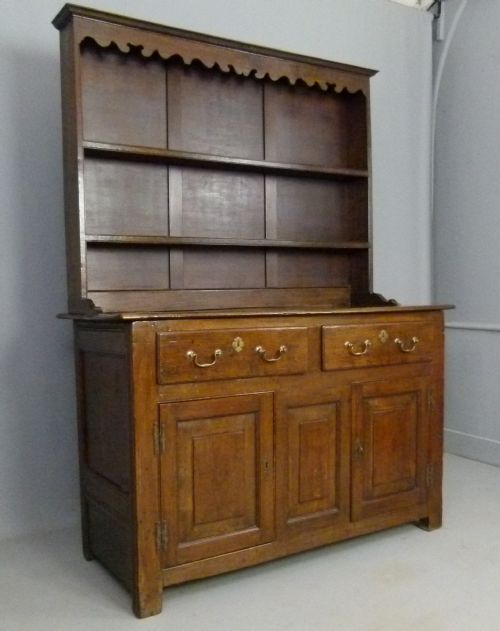 fig 1. Charming Georgian Small Oak Dresser
