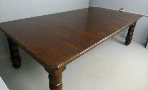 Imposing Victorian Extending Oak Dining Table