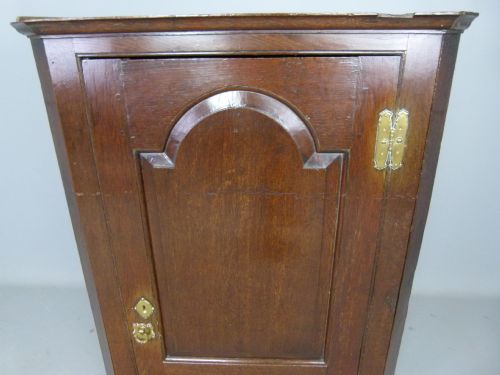 fig 1. Georgian Oak Corner Cabinet Cupboard