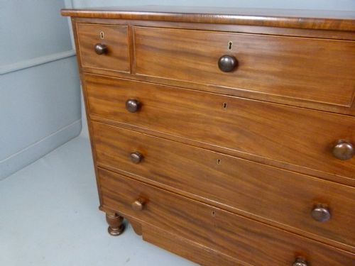 fig 3. Handsome Regency Mahogany Chest Of Drawers