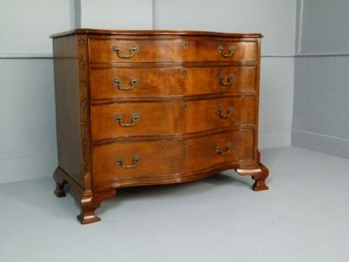 Mahogany Chippendale Serpentine Chest of Drawers
