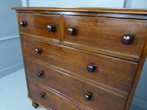 fig 2. Late Georgian Mahogany Chest Of Drawers