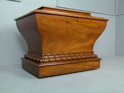 fig 2. Superb Gillows Mahogany Wine Cellarette