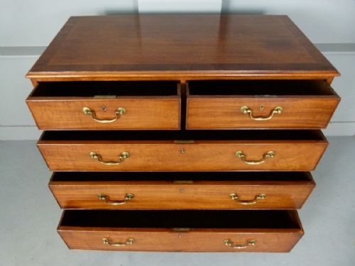 fig 3. Georgian Mahogany Chest Of Drawers c1760