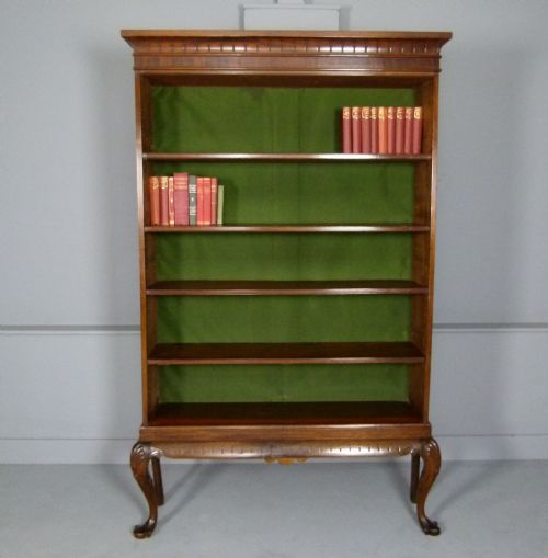 Elegant Victorian Mahogany Open Bookcase