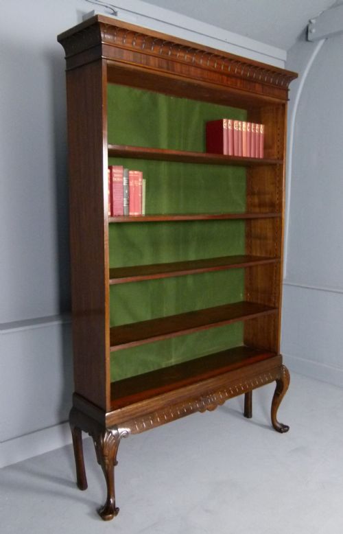 fig 1. Elegant Victorian Mahogany Open Bookcase