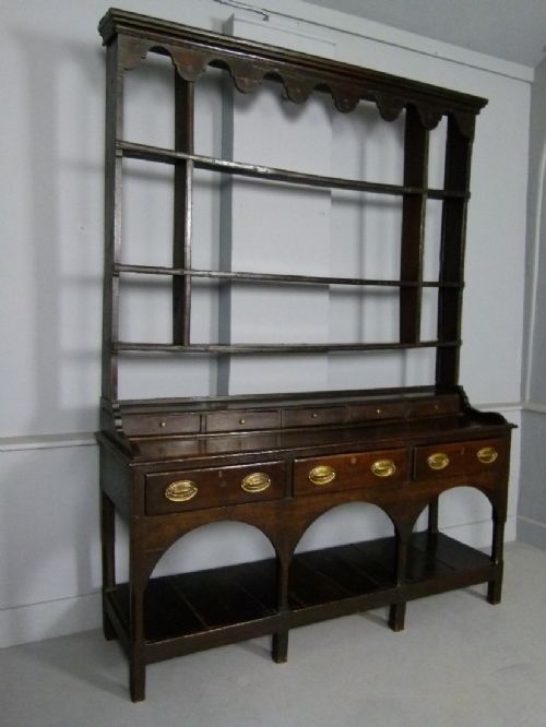fig 2. Georgian 18thc Pot Board Oak Dresser