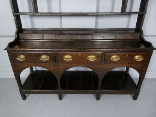 fig 3. Georgian 18thc Pot Board Oak Dresser