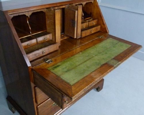 fig 5. Georgian 18thc Small Mahogany Bureau Desk c1760.