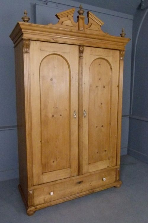 19th Century French Neoclassical Pine Armoire / Cupboard
