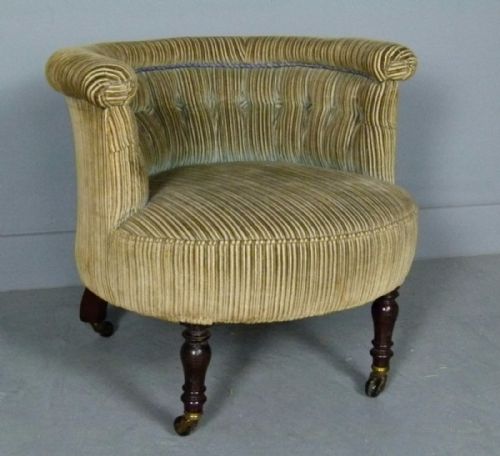 Victorian Button-back Tub Chair