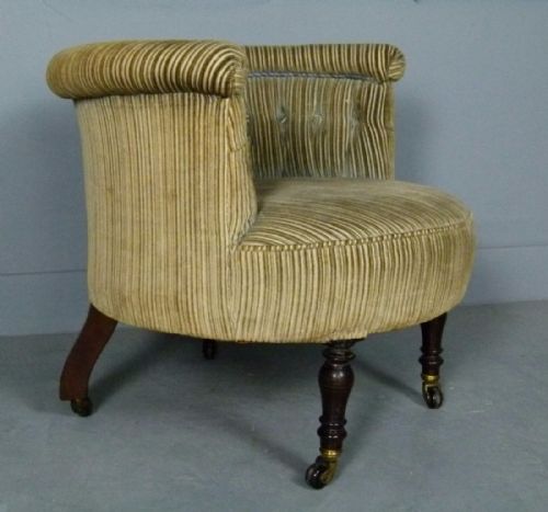 fig 3. Victorian Button-Back Tub Chair