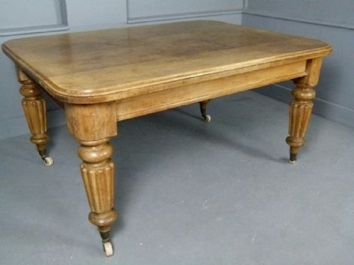 Victorian Pale Oak Dining Table- Seats 6