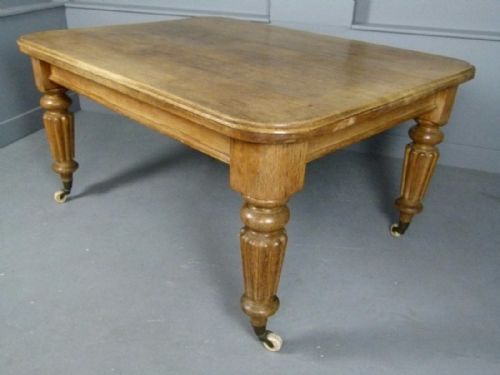 fig 3. Victorian Pale Oak Dining Table- Seats 6