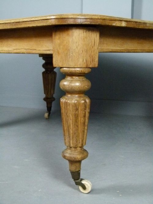 fig 4. Victorian Pale Oak Dining Table- Seats 6