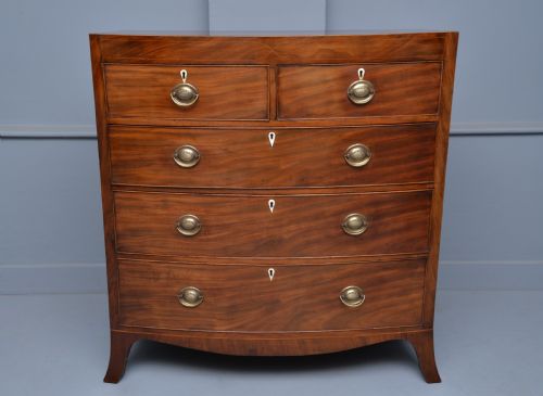 Elegant Regency Caddy-top Bow-front Mahogany Chest of Drawers