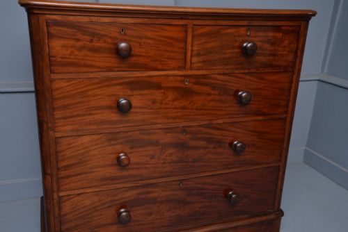 fig 3. Handsome Victorian Mahogany Chest Of Drawers