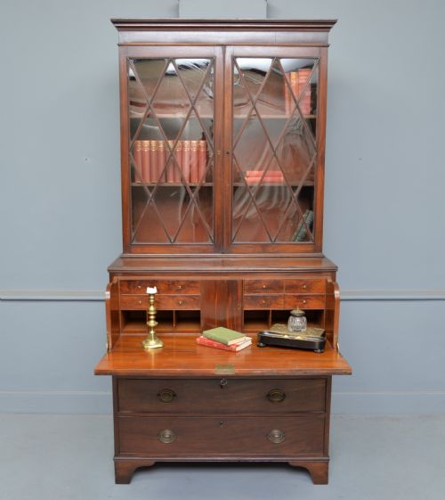 fig 1. Quality George III Mahogany Bookcase Secretaire Desk