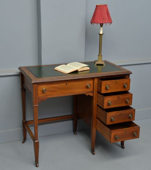 Elegant Edwardian Ladies Mahogany Writing Desk