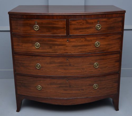 fig 1. Elegant Georgian Mahogany Bow-Front Chest Of Drawers