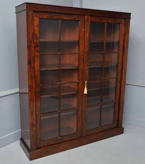 Early 19th Century Mahogany Glazed Bookcase