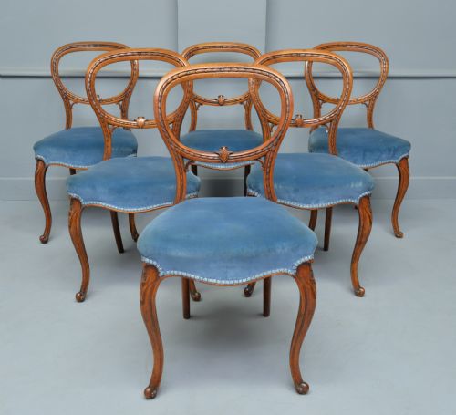 Victorian Set of Six Walnut Balloon Back Dining Chairs