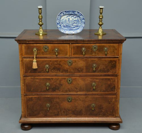 William & Mary Walnut Chest of Drawers