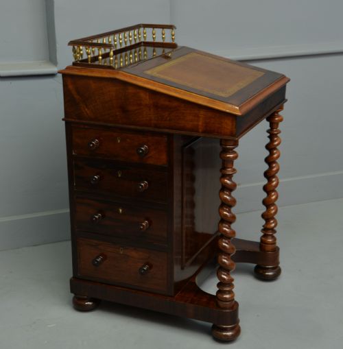 fig 3. William IV Rosewood Davenport Desk
