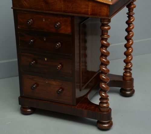 fig 4. William IV Rosewood Davenport Desk