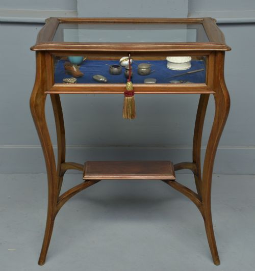 fig 1. Pretty Edwardian Mahogany Bijouterie Trinket Display Table