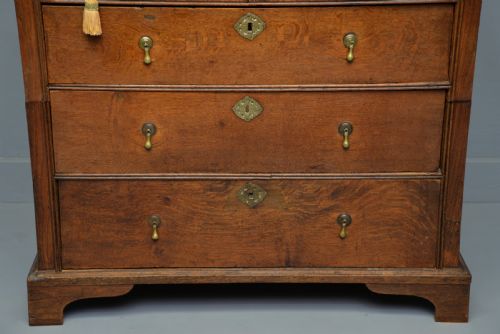 fig 4. Charming Early 18th Century Oak Chest Of Drawers