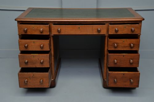 fig 3. Victorian Mahogany Pedestal Desk