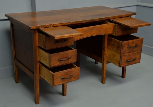 fig 2. 1930s Oak Pedestal Desk