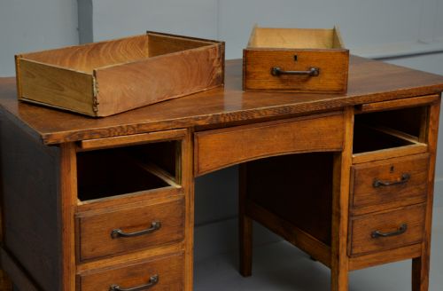 fig 3. 1930s Oak Pedestal Desk