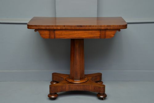 fig 2. Elegant William IV Mahogany Games Table