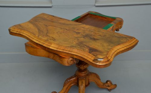 fig 3. Stunning Victorian Highly Figured Walnut Card Table