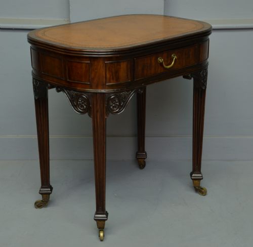 Victorian Ladies Mahogany Writing Table / Side Table