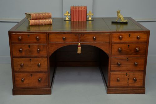 Superb Regency Mahogany Caddy-top Pedestal Desk