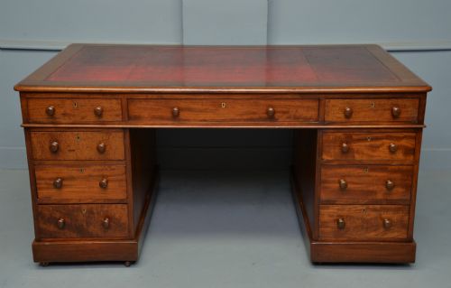 fig 2. Victorian Mahogany Partners Desk