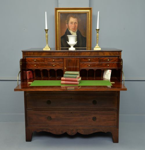 Fine George III Mahogany Secretaire Chest