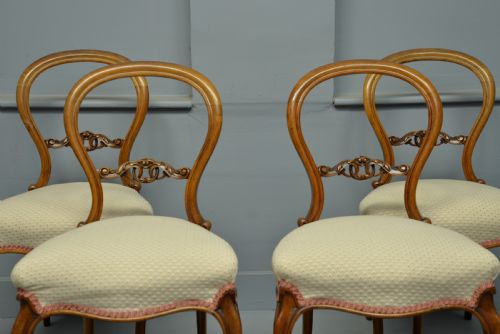 fig 1. Victorian Set Of Four Walnut Balloon Back Dining Chairs John Taylor & Son