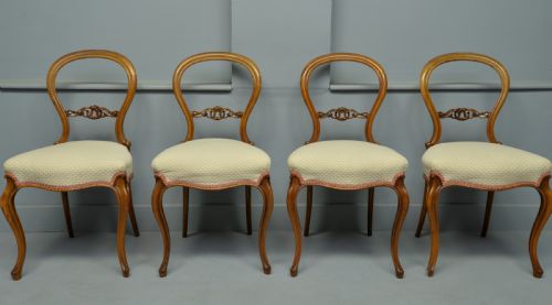 fig 3. Victorian Set Of Four Walnut Balloon Back Dining Chairs John Taylor & Son