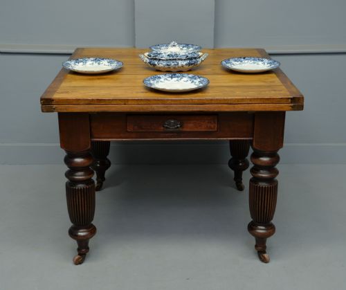 fig 2. Victorian Mahogany & Pine Extending Dining Table Seats 8