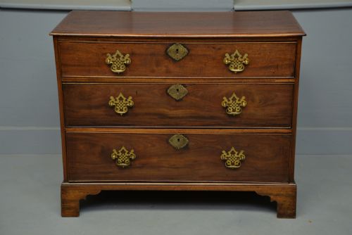 fig 3. Charming Georgian Mahogany Chest Of Drawers